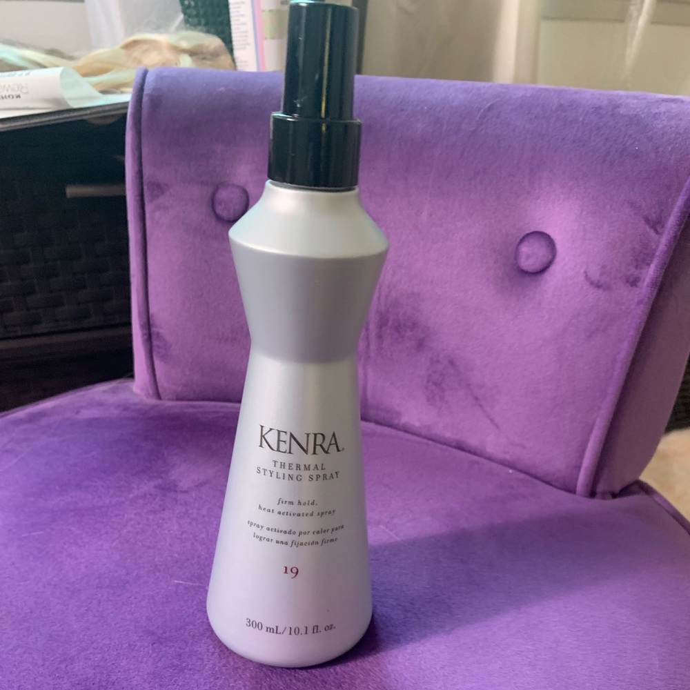 Kenra 19 spray